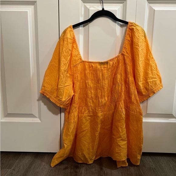 Lane Bryant Bright Orange Short Puffed Sleeve Blouse size 22 - Picture 6 of 6